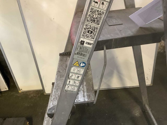 Altrex huishoutrap - afbeelding 4 van  7