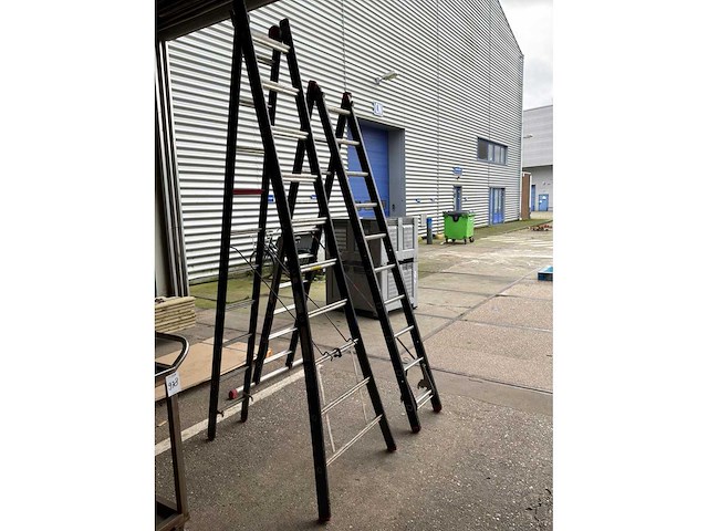 Altrex ladder (2x) - afbeelding 3 van  4