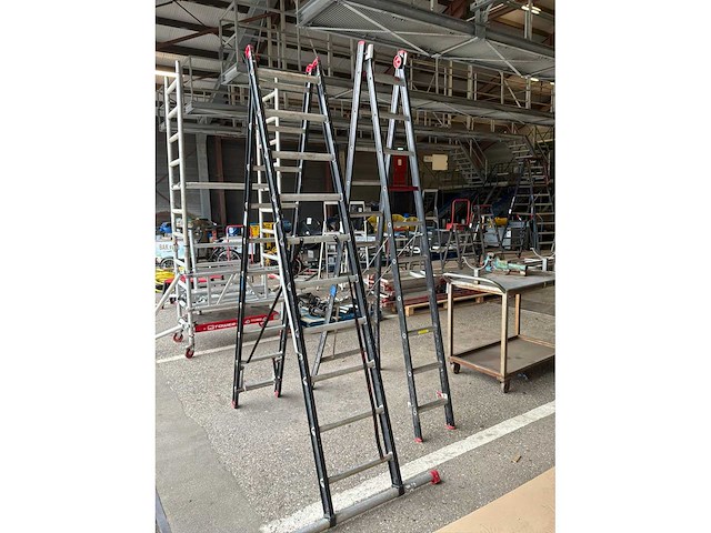 Altrex ladder (2x) - afbeelding 4 van  4