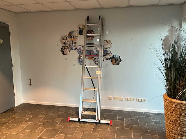 Altrex ladder - afbeelding 1 van  5