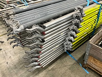 Altrex leuning (17x) - afbeelding 1 van  3