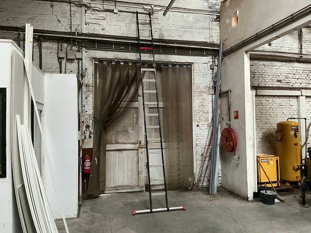Altrex nevada 1x16 rechte ladder - afbeelding 1 van  3