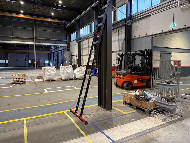 Altrex nevada nzer 1036 ladder - afbeelding 1 van  3