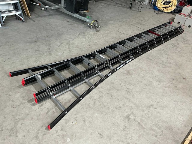 Altrex nzr 3094 schuifladder - afbeelding 1 van  6