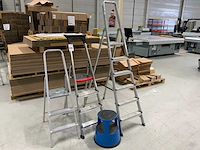 Altrex, overtoom trappen en opstapje (4x) - afbeelding 1 van  8