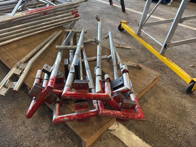 Altrex partij steiger onderdelen - afbeelding 5 van  14