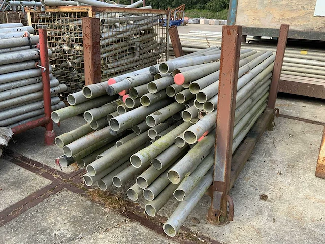 Altrex partij steigermateriaal - afbeelding 13 van  13