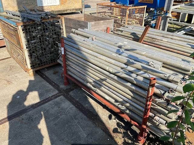 Altrex partij steigermateriaal - afbeelding 4 van  13