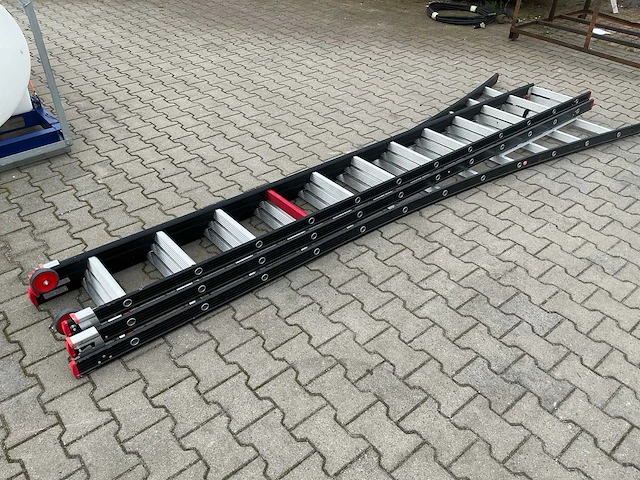 Altrex pro+ nevada 3 x 12 - nzr 3083 ladder - afbeelding 3 van  4