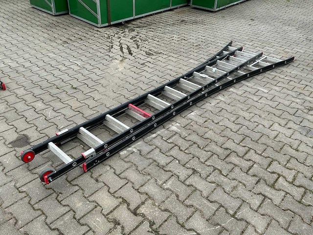Altrex pro+ nzr 2063 ladder - afbeelding 4 van  6