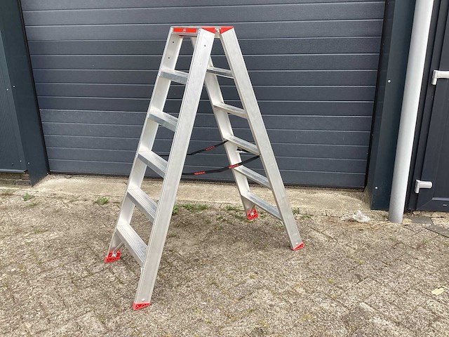 Altrex pro sdo 6 sierra ladder en trap - afbeelding 1 van  5