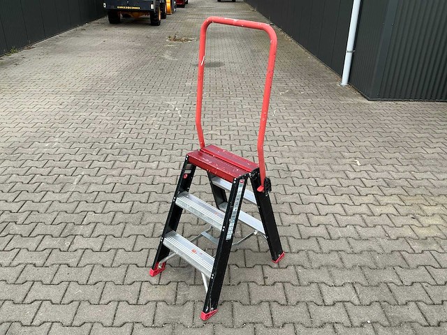 Altrex pro+ tdo 3-nl trap - afbeelding 1 van  4