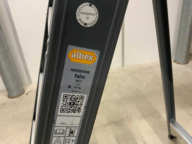 Altrex professional falco feo 5 aluminium uitzettrap - afbeelding 4 van  4
