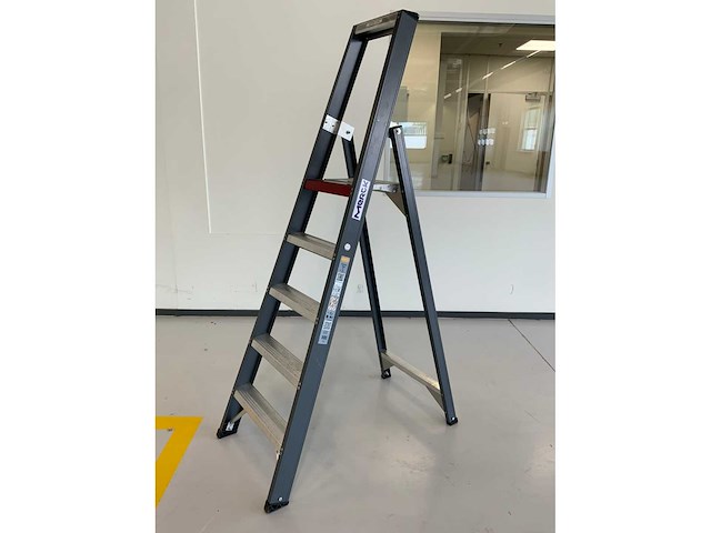 Altrex professional falco feo 5 aluminium uitzettrap - afbeelding 4 van  7