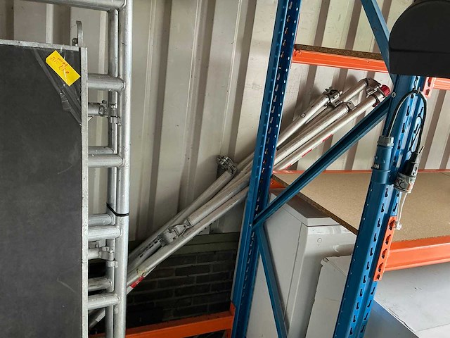 Altrex rolsteiger - afbeelding 13 van  14