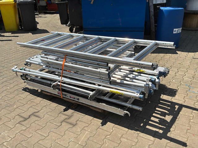 Altrex rolsteiger - afbeelding 2 van  5