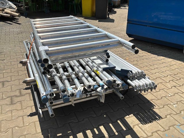 Altrex rolsteiger - afbeelding 3 van  5