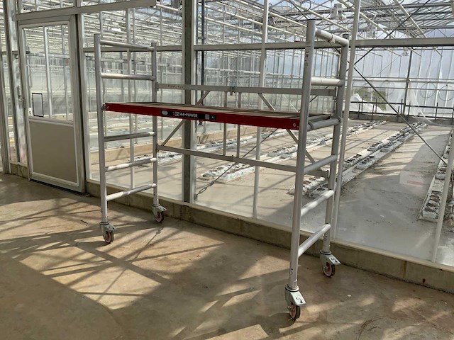 Altrex rs 44-power aluminium rolsteiger - afbeelding 1 van  9