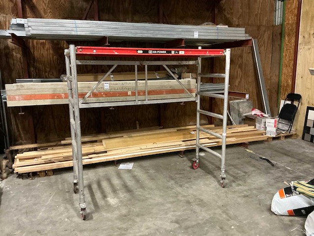 Altrex rs 44 power kamersteiger - afbeelding 1 van  4