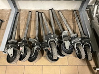 Altrex rs 5 steigerwiel geremd (9x) - afbeelding 1 van  5