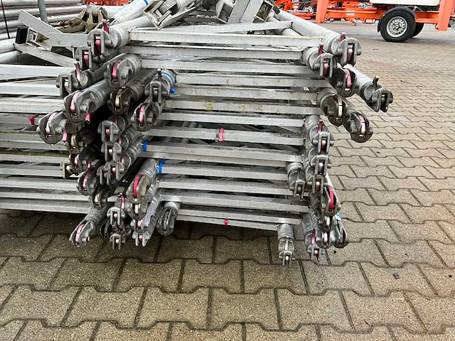 Altrex rs tower 5 / drb console steiger - afbeelding 7 van  11