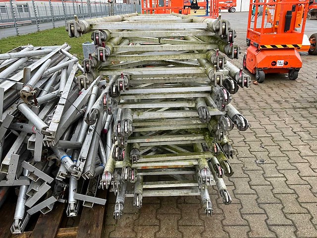 Altrex rs tower 5 / drb console steiger - afbeelding 7 van  13