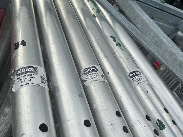 Altrex rs tower rolsteiger aanhangwagen - afbeelding 26 van  30