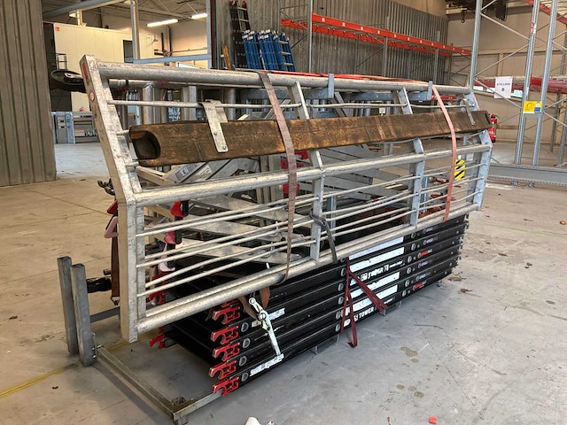 Altrex rs tower steiger - afbeelding 4 van  9