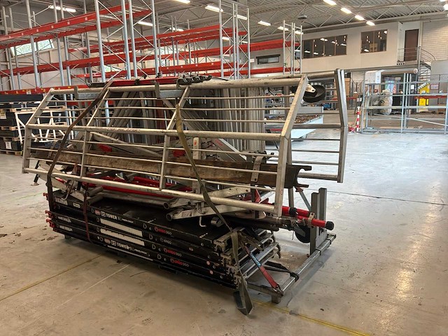 Altrex rs tower steiger - afbeelding 7 van  13