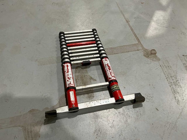 Altrex smartup telescoopladder - afbeelding 1 van  3