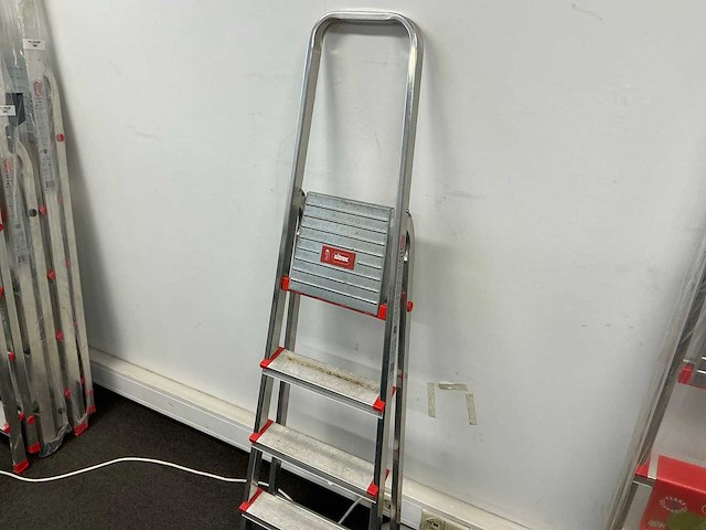 Altrex steddy s 504 trap - afbeelding 1 van  3