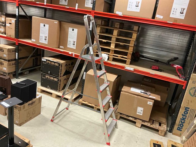 Altrex steddy s506 uitzettrap - afbeelding 1 van  2