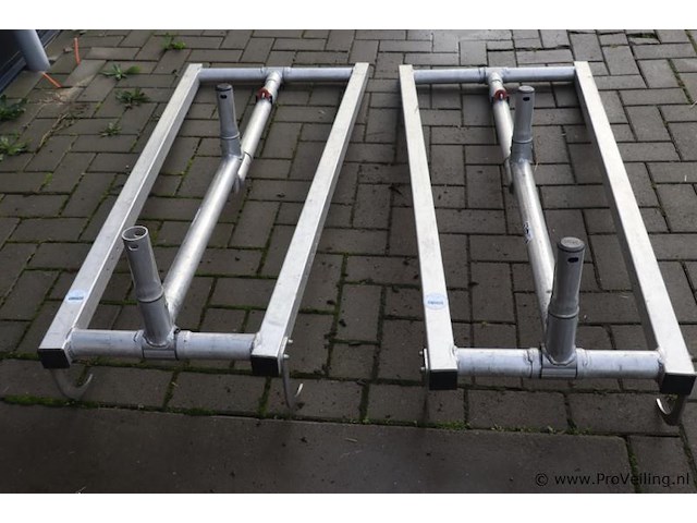 Altrex steiger-onderdelen - 2 stuks - afbeelding 1 van  6