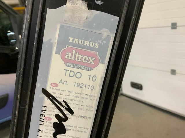 Altrex taurus tdo 10 trap - afbeelding 4 van  5