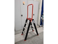 Altrex taurus tdo 4 2x4 aluminium uitzettrap - afbeelding 2 van  4