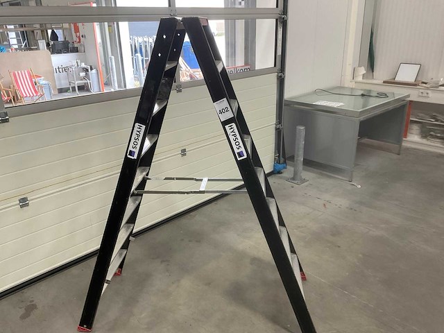 Altrex taurus tdo 8-nl dubbele oplooptrap - afbeelding 1 van  6