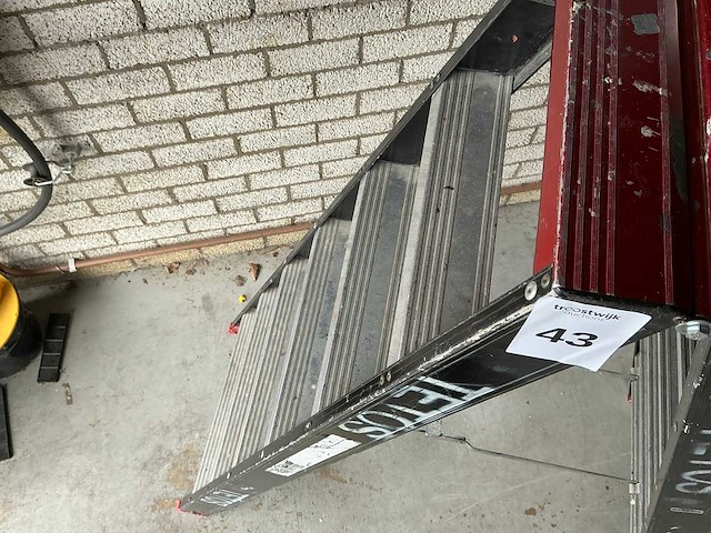 Altrex taurus tdo7 2x7 dubbele trap - afbeelding 4 van  5