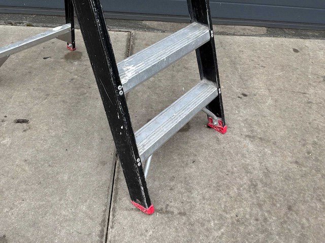 Altrex taurus tgb 6 bordestrap zwart 1x6 - afbeelding 8 van  8