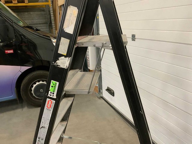 Altrex taurus tgb-6 trap - afbeelding 2 van  3