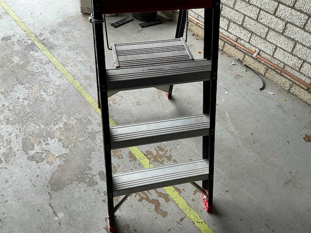 Altrex taurus tgb4 1x4 trap - afbeelding 3 van  7