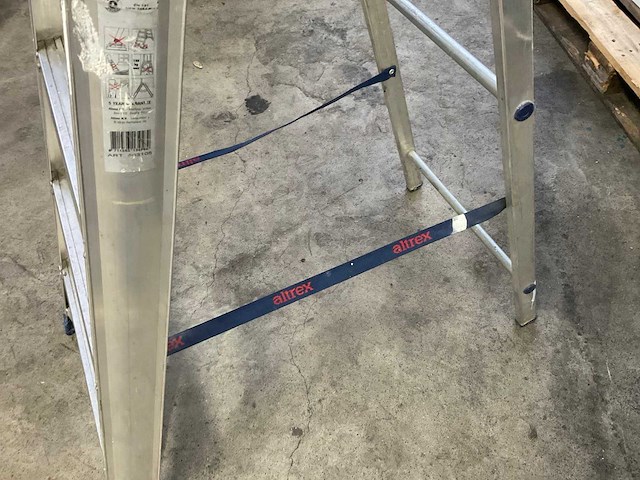 Altrex taurus trap - afbeelding 5 van  5