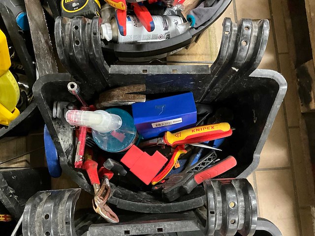 Altrex toolbuddy gereedschapsbak met inhoud (9x) - afbeelding 4 van  8