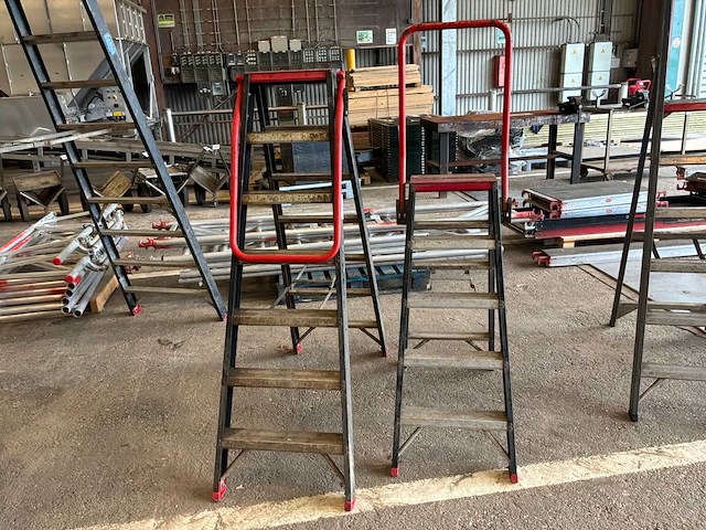 Altrex trap (2x) - afbeelding 2 van  4