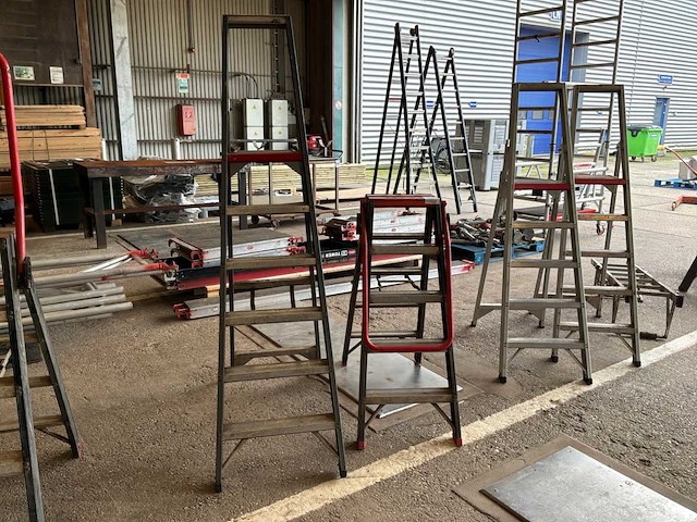 Altrex trap (2x) - afbeelding 2 van  4