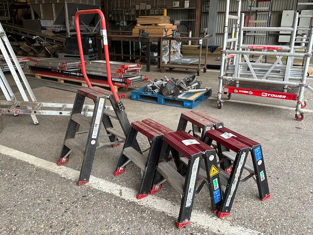 Altrex trap (5x) - afbeelding 1 van  4