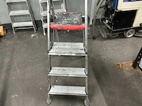 Altrex trap - afbeelding 2 van  5