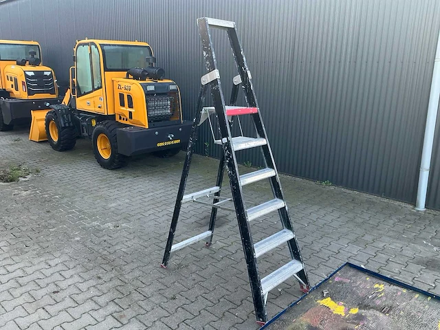 Altrex trap - afbeelding 2 van  3
