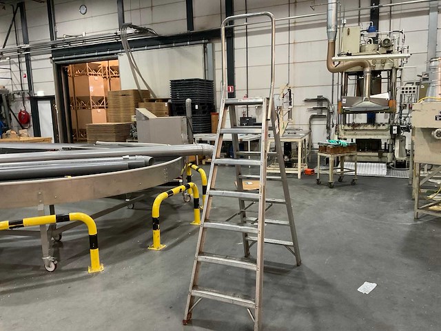 Altrex trap - afbeelding 2 van  6