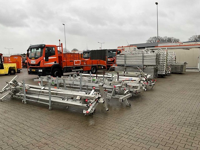 Altrex triangelbrug onderdelen - afbeelding 14 van  16