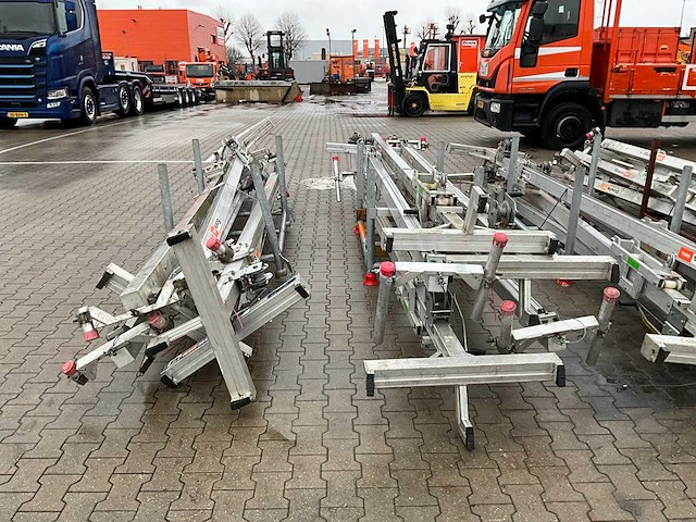 Altrex triangelbrug onderdelen - afbeelding 15 van  16